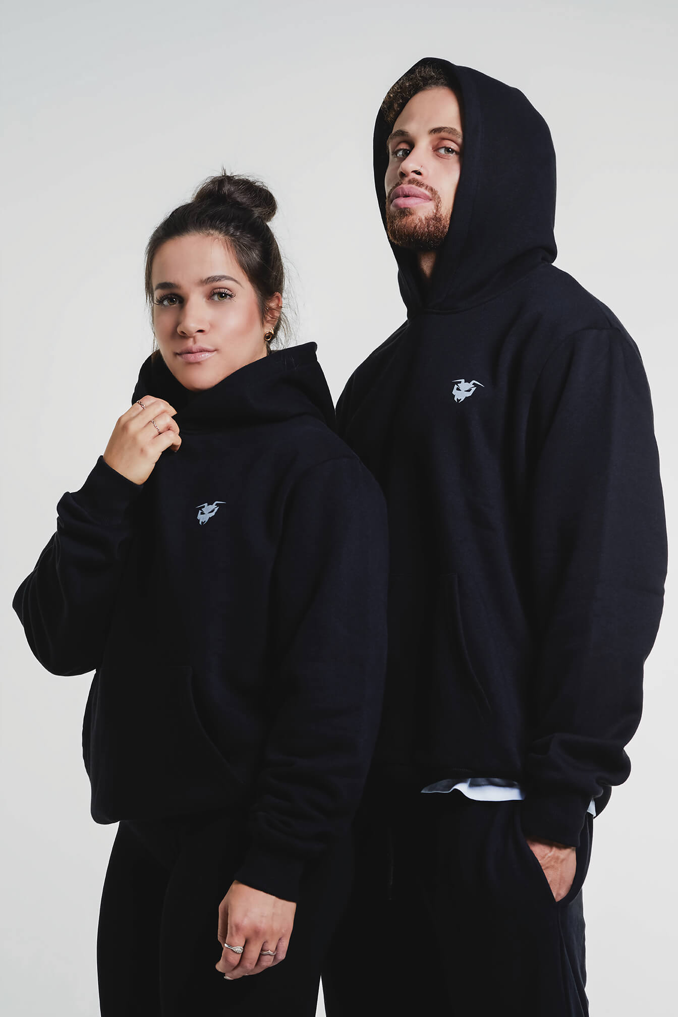 SWEAT BERMUDA „KING OF MACHINES“ - Black