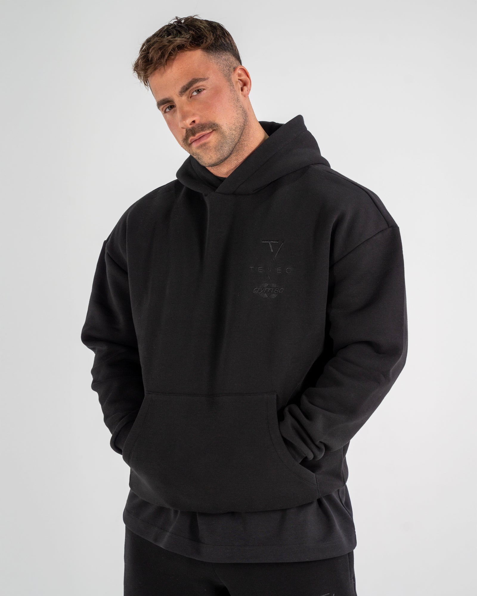 ARRIVAL HOODIE - BLACK