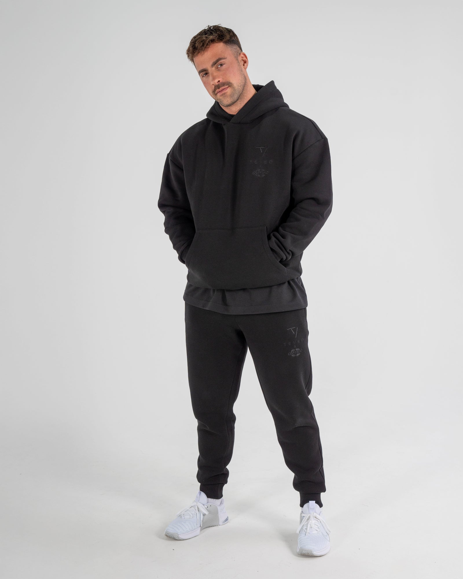 ARRIVAL HOODIE - BLACK