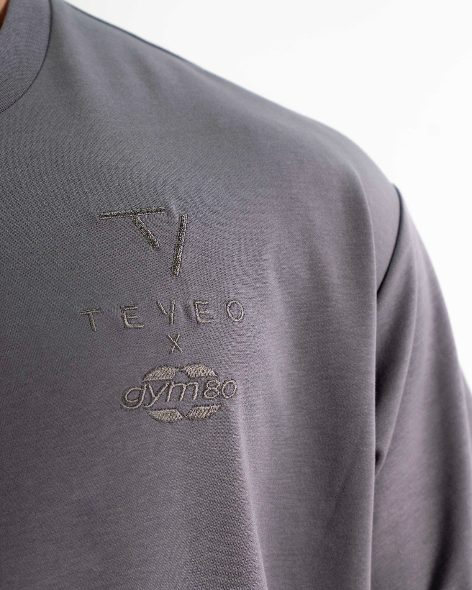 ARRIVAL SIGNATURE T-SHIRT - GRAPHIT